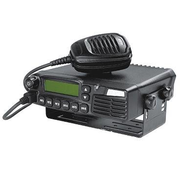 HYT TM 800 Mobile radio 